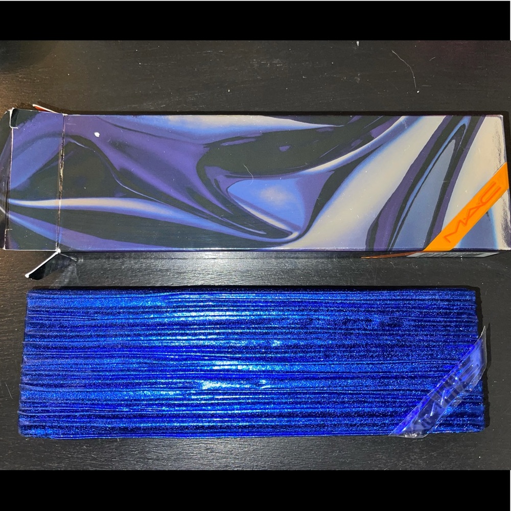 MAC Shiny Pretty Things LE holiday palette